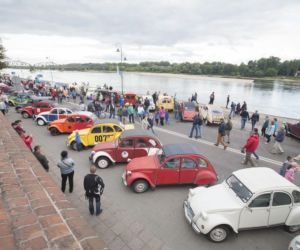 Światowy Zlot Miłośników Citroena 2CV w Toruniu