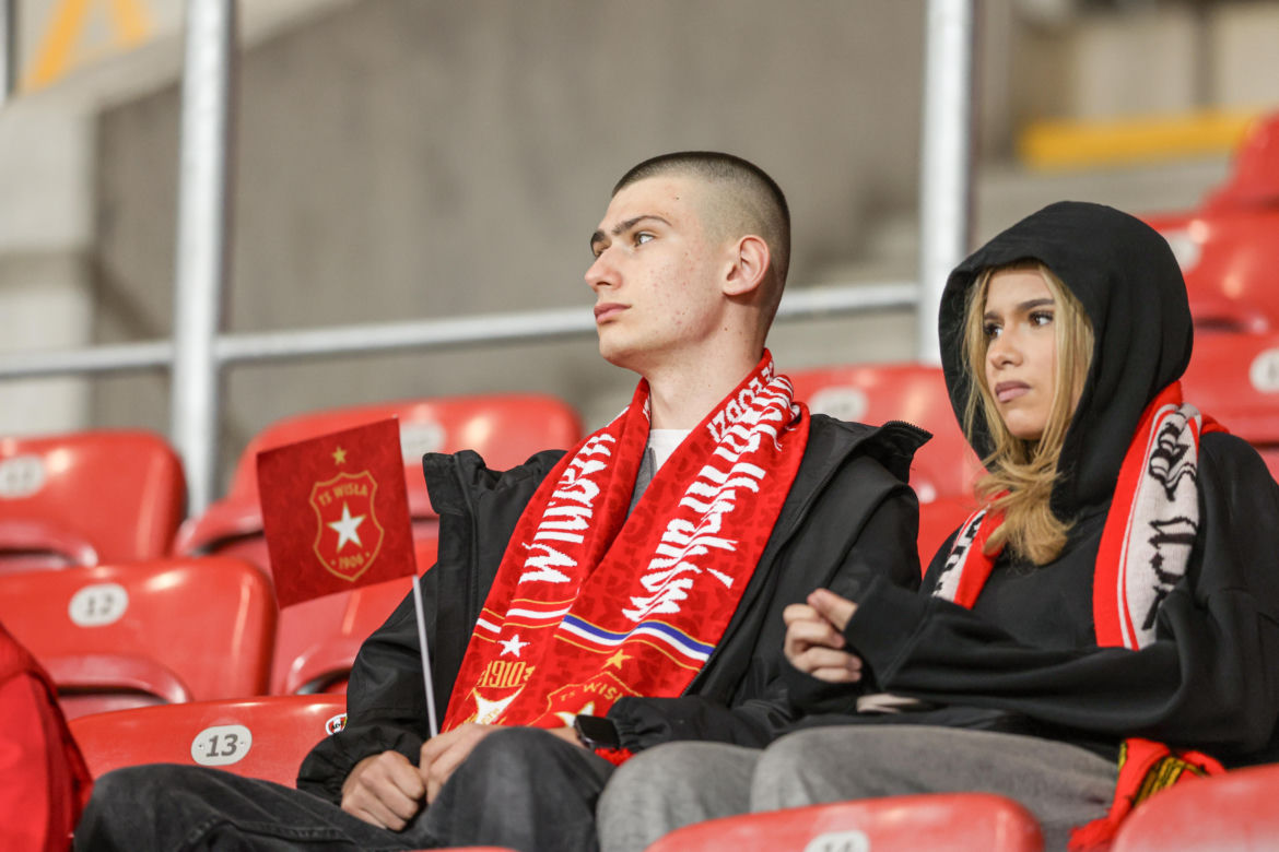 Widzew Łódź - Wisła Kraków; Zdjęcia kibiców i zawodników z meczu 11. kolejki PKO BP Ekstraklasy 2026/27