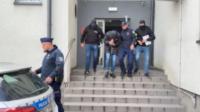 Dzielnicowy st. asp. Bartłomiej Pipka to prawdziwy rekordzista w zatrzymywaniu osób ukrywających się przed wymiarem sprawiedliwości