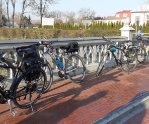 Lubelscy rowerzyści wyruszyli. Pokonają 103 kilometry w 103. rocznicę odzyskania niepodległości [GALERIA]