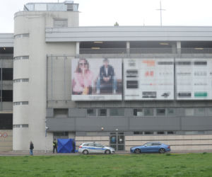  Zwłoki mężczyzny pod galerią handlową na Pradze-Południe