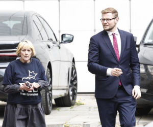 Kaczyński prosi o pieniądze