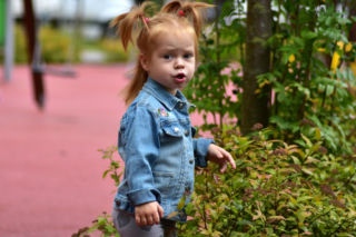 Dziecko chce wszystko „tu i teraz”? Winny jest nawyk, który kreują sami rodzice