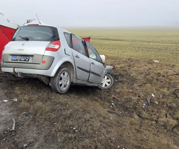 Zderzenie osobówki z ciężarówką na DK 15! Kierowca zginął na miejscu