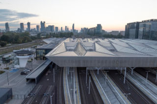 Kładka na Warszawie Zachodniej po modernizacji