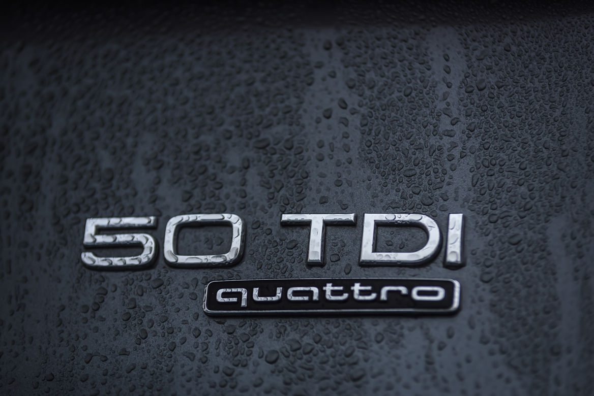 Audi Q7 50 TDI quattro tiptronic S Line