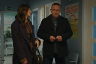 M jak miłość, odcinek 1926: Joanna wzbudzi litość Artura. Będzie potrzebowała pomocy Rogowskiego. Rodzina już go nie obchodzi! - ZDJĘCIA