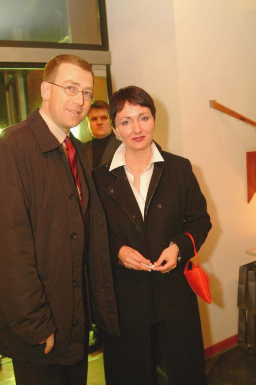 Maciej Orłoś już w tym tygodniu ma wrócić do Teleexpressu. Tak zmieniał się przez lata