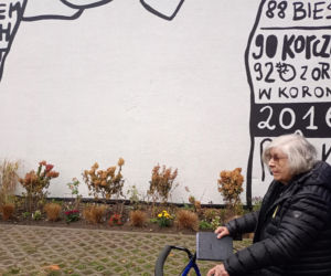 Nowy mural w Krakowie na cześć Andrzeja Wajdy. Żona reżysera nie kryje zachwytu