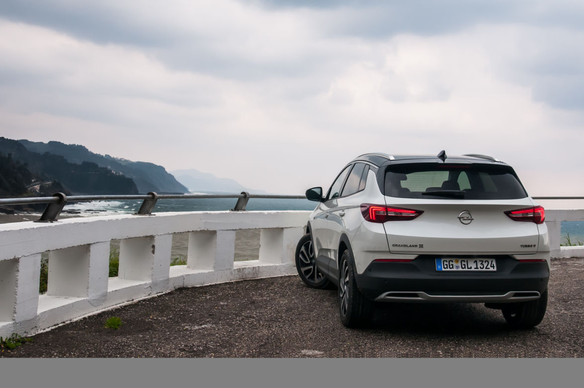 Opel Grandland X Ultimate 2.0 Diesel 177 KM