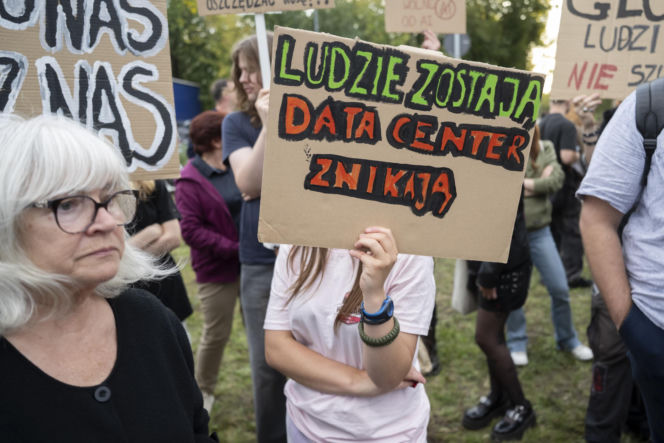 Protest w Piasecznie przeciwko Data Center