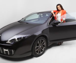 Katarzyna Glinka jeździ Renault Laguna Coupe Monaco GP