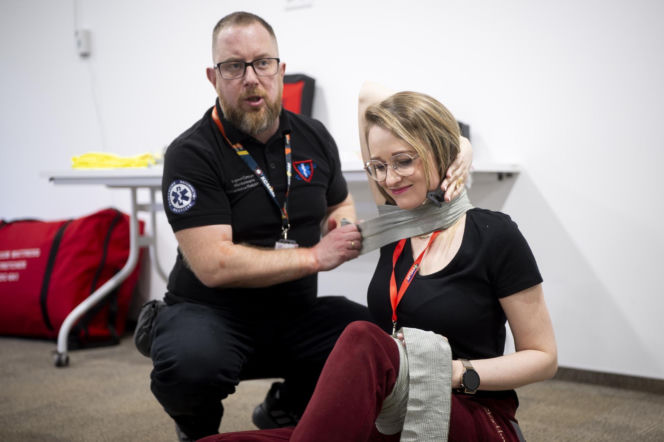 Aptekarze ćwiczą na wypadek wojny. Pierwsze takie szkolenie w Warszawie