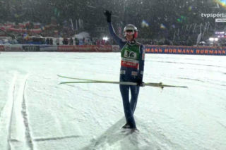 Wzruszające pożegnanie Kamila Stocha w Zakopanem. Jeden gest skierowany do kamery