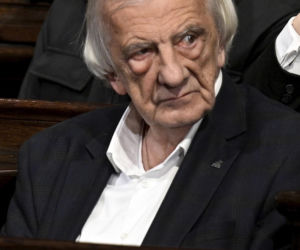 Msza za ofiary Smoleńska w Archikatedrze. Obecni Nawrocki i Kaczyńska