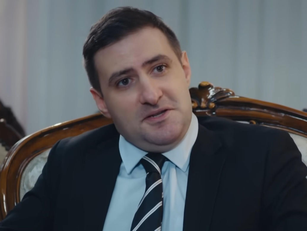 Dziedzictwo, odcinek 968: Urzędnik zacznie węszyć. Poyraz i Nana będą musieli udowodnić, że ich małżeństwo nie jest fikcyjne