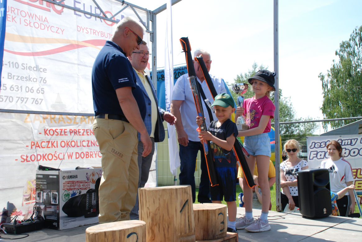 Zawody wędkarskie nad zalewem Muchawka i piknik wędkarski w Siedlcach