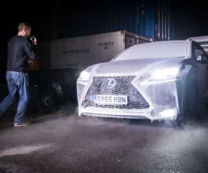 Lexus NX 300h na kołach wyciosanych z lodu