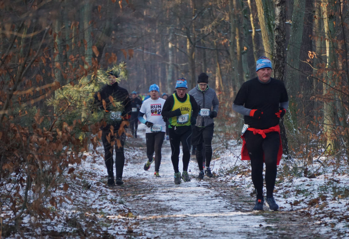 Bieg City TRAIL 2022 w bydgoskim Myślęcinku [GALERIA]