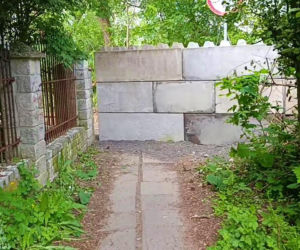 Mur między osiedlami w Szczecinie