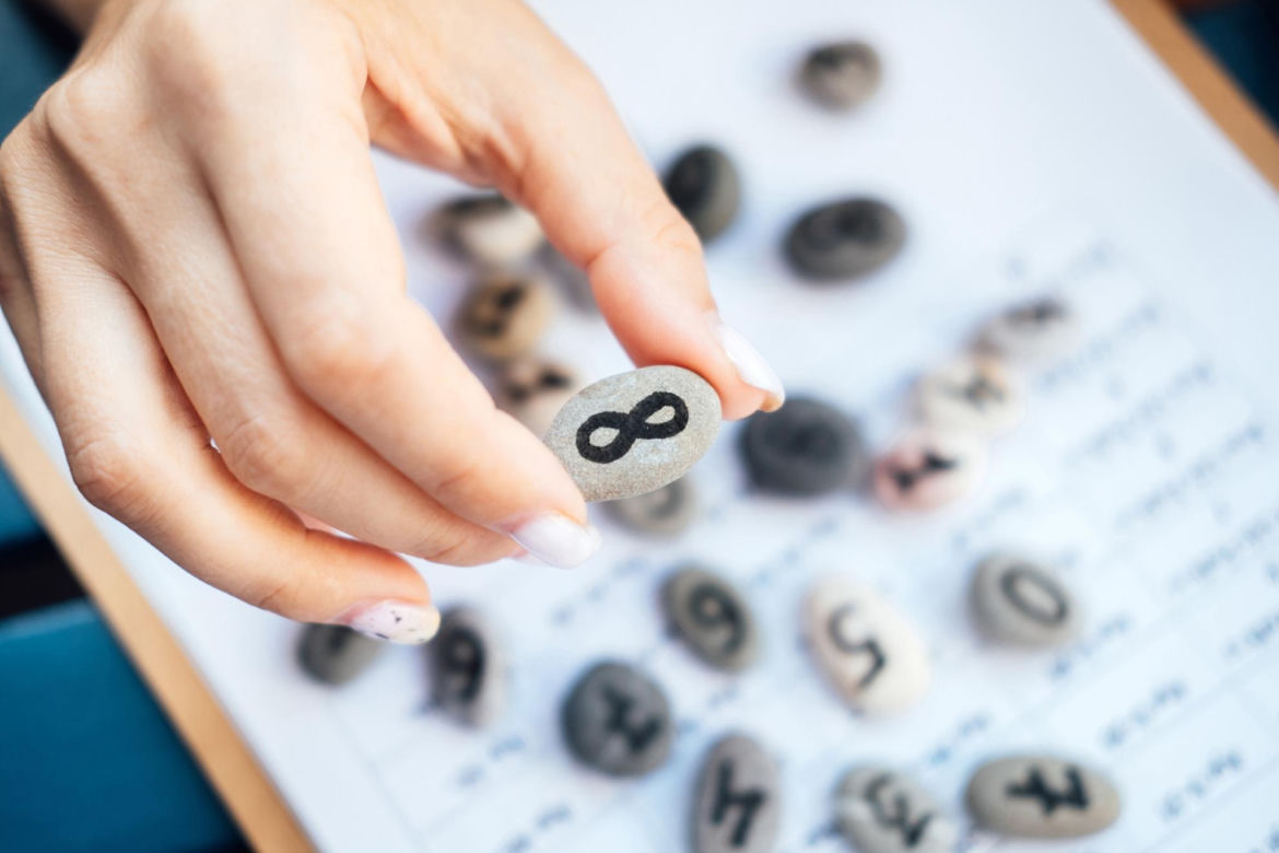 Numerologia na 2024 rok - Ósemka