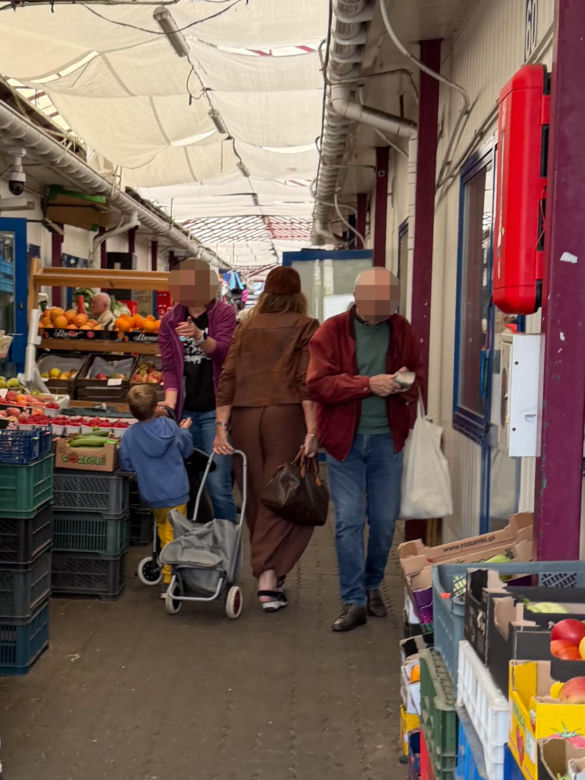 Agnieszka Perepeczko wystroiła się na bazar
