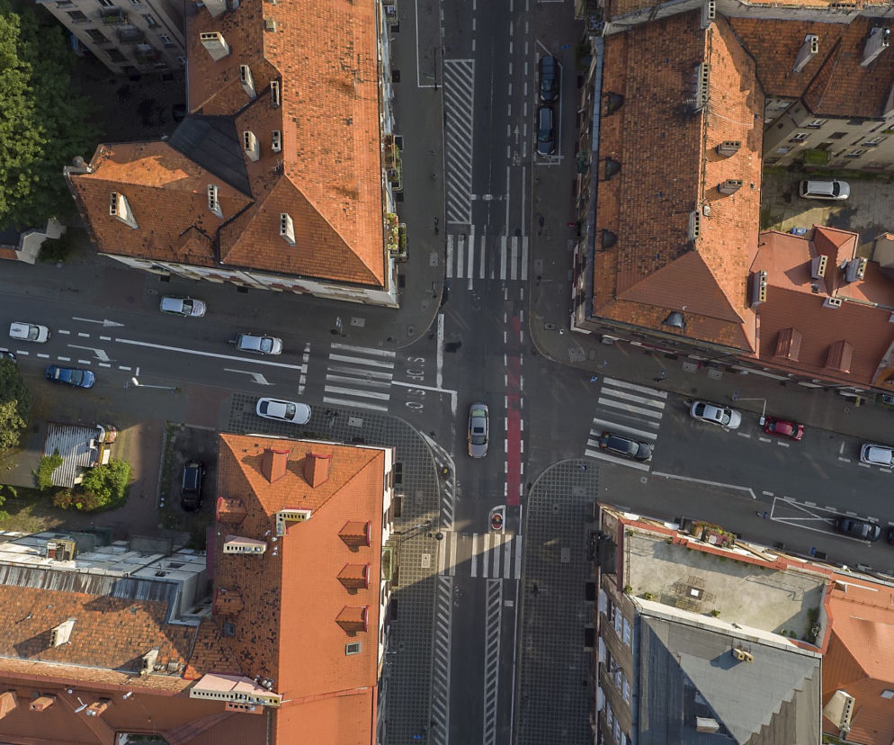 Zamknięto skrzyżowanie Śródmiejskiej z Fabryczną w Kaliszu! Utrudnienia potrwają kilka dni