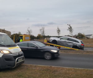 Zderzenie osobówki z autobusem w bydgoskim Fordonie [ZDJĘCIA]
