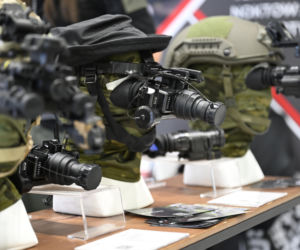 Warszawskie Targi Obronne. Ponad 100 wystawców, broń, sprzęt wojskowy i wyposażenie służb mundurowych w jednym miejscu!