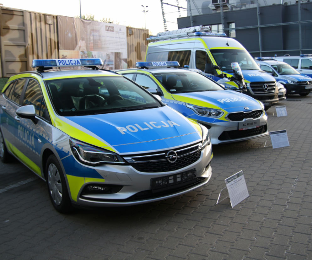 Nowe oznakowanie policyjnych radiowozów - projekt badawczy Komendy Głównej Policji i PIMOT