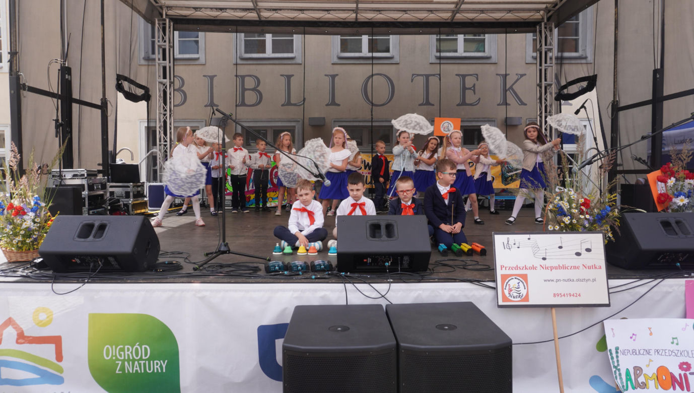 Dni Muzyki 2024  w Olsztynie. Stare Miasto opanowali miłośnicy tańca i śpiewu. Zobacz zdjęcia!