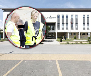 Bezdomny został zaatakowany siekierą i podpalony. Ksiądz oskarżony o bestialskie zabójstwo stanie przed sądem