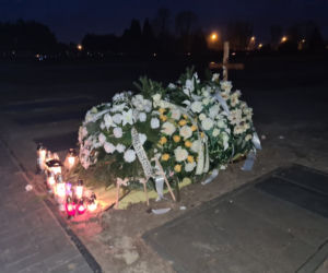 Grób Bartłomieja, który zginął, wracając ze świątecznej imprezy