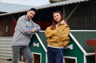 222 budy i setki zaangażowanych osób - wspólna akcja Castorama Polska i Fundacji Team Litewka dla bezdomnych zwierząt