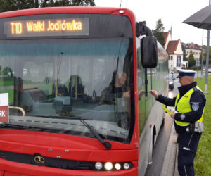 Zwolnij przed szkołą! Zmasowana akcja drogówki w regionie
