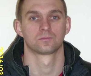 Brutalne napady i rozboje były ich specjalnością. Policja wciąż nie przestaje ich ścigać!