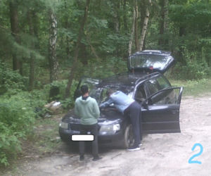Wójt kontra śmieciowi przestępcy. Łapie ich fotopułapkami!