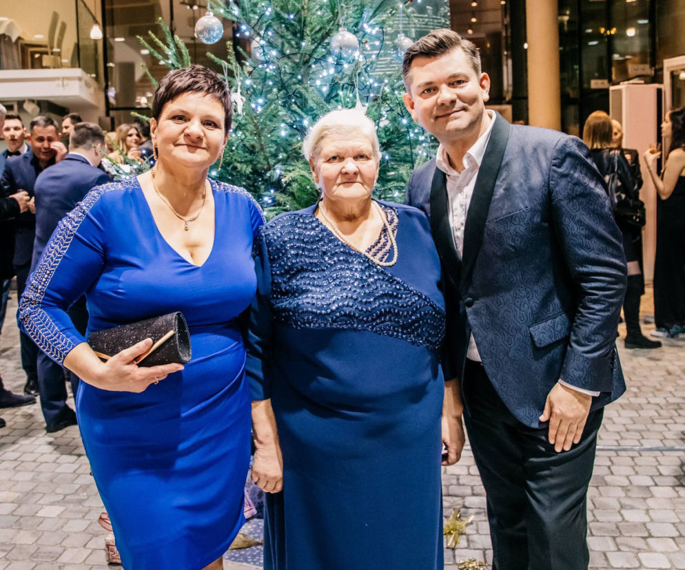 Mama Zenka pracuje w mleczarni
