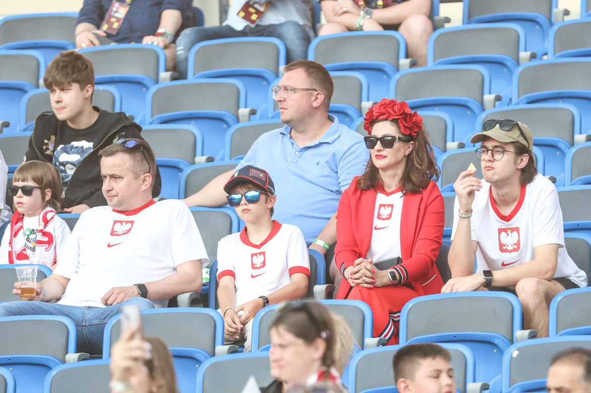 Kibice na meczu gwiazd Polska - Brazylia na Stadionie Śląskim
