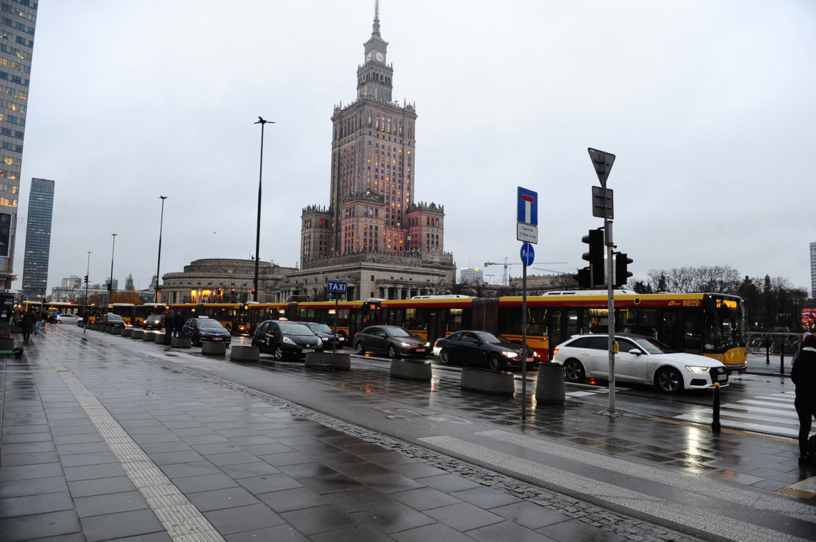  Drogowy paraliż w Warszawie. Miasto stanęło 
