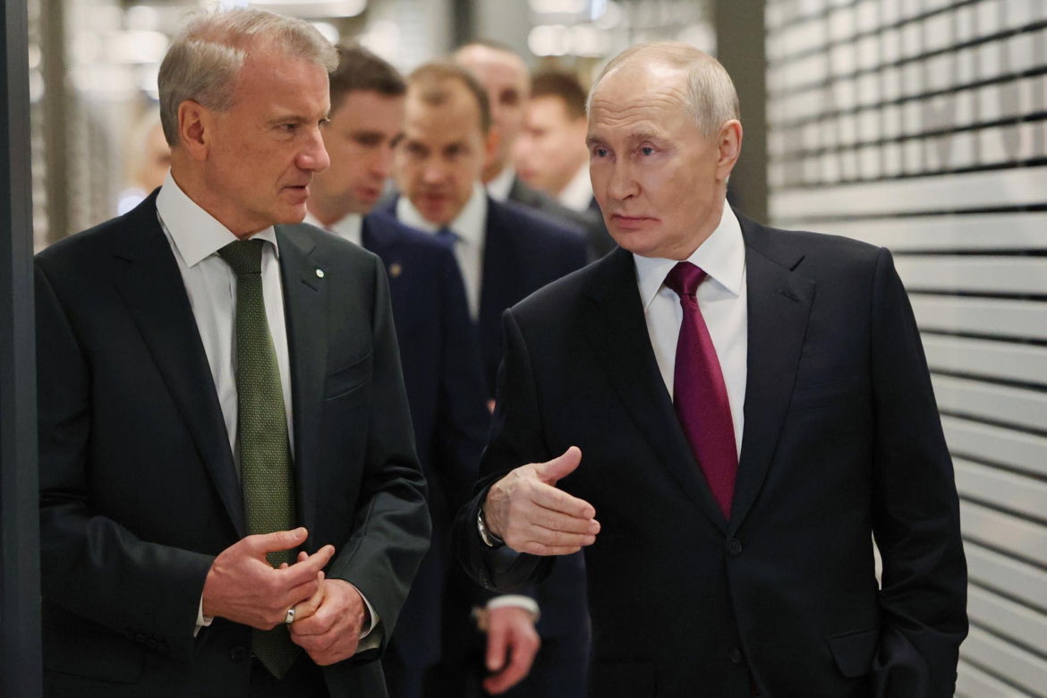 Robot podszedł do Putina! Nie zgadniesz, co zrobił potem