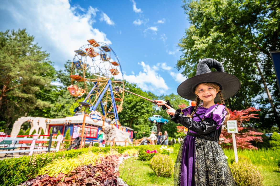 Edukacyjny Park Rozrywki Farma Iluzji