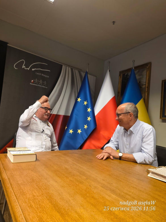 Włodzimierz Czarzasty najpierw skoczył na koncert Stinga a potem wpadł do Lecha Wałęsy