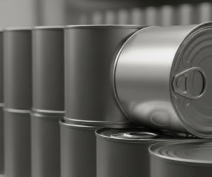 Skandal z karmą dla schronisk. Kto czerpie zyski z dobroci dla zwierząt?