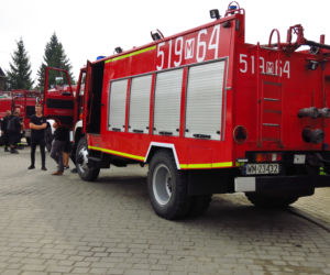 Zlot zabytkowych samochodów