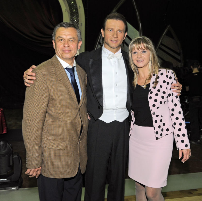 Radek Majdan walczy z koronawirusem. Jego mama ujawnia jak się czuje