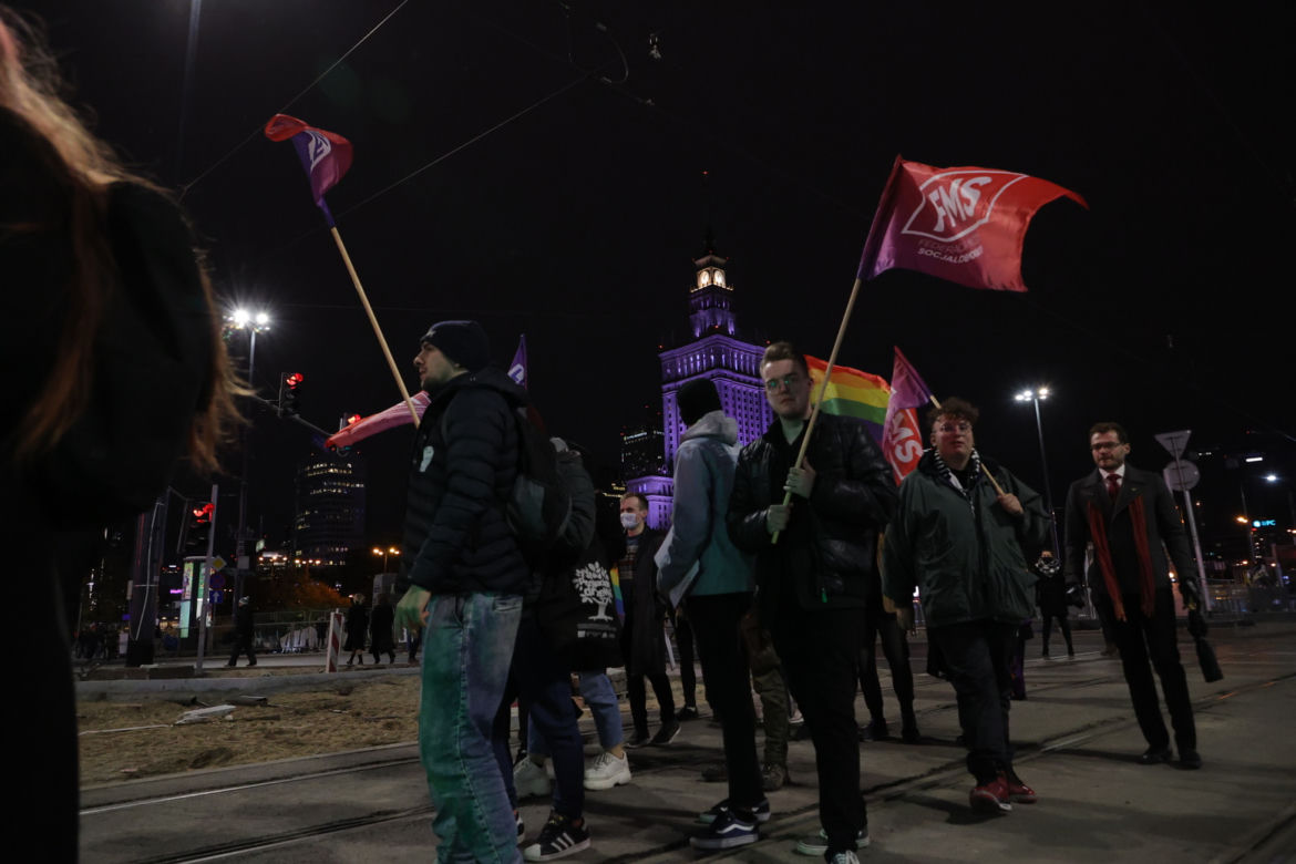 Strajk Kobiet w Warszawie. Tłumy znów wychodzą na ulice