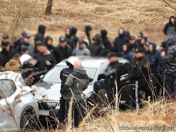 Ustawka kiboli pod Wrocławiem. 83 osoby zatrzymane. Szli na grzyby