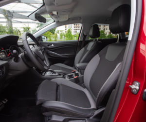 Opel Grandland X Hybrid4