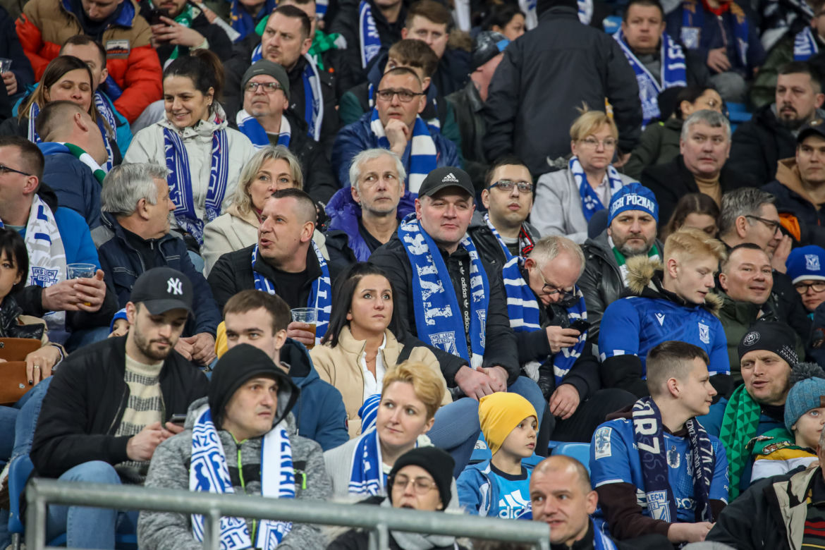 Kibice na meczu Lech Poznań - Warta Poznań